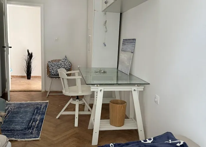 Madarasz 3 Deluxe Vendeghaz 발라톤알마디